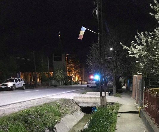 A STAT CU MORTU-N CASĂ: Un bărbat din Satulung, găsit mort după o săptămână (foto exclusiv / ACTUALIZARE)