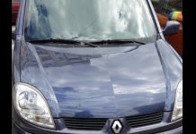 PRIMUL BIZON ÎN STARTUL SEZONULUI MOTO: A schimbat benzile cu mașina și l-a dat de pământ pe un motociclist. Apoi a parcat liniștit (foto)