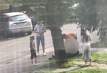 CĂZUT ÎN STRADĂ: Salvat de un echipaj al Ambulanței de pe strada George Coșbuc (foto/video)