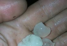 NENOROCIRE ÎN MARAMUREȘ: Suciu de Sus lovit de grindină și inundații. Cod portocaliu în Țara Lăpușului (foto/video EXCLUSIV)