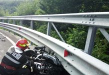 GALERIE FOTO: Două victime după ce s-au răsturnat cu motocicleta pe Gutâi (ACTUALIZARE)