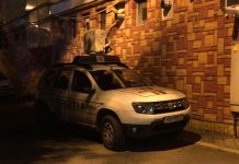 JAF IN MIEZUL NOPȚII: Trei tineri au spart un apartament (galerie foto)