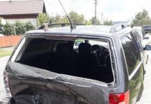 EXCLUSIVITATE: ORBIT DE FARURI / ACTUALIZARE: Un polițist de la Tg. Lăpuș a provocat un carambol în fața discotecii din Dămăcușeni. Ce spun poliţiştii (foto maşinile avariate)