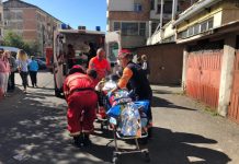 ȘOCANT ÎN BAIA MARE: Doi frați s-au aruncat în gol de la etajul 5. Unul a murit, celălalt în stare critică (foto/video)