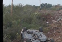 VITEZĂ PREA MARE: După ce și-a făcut praf mașina la Hideaga, șoferul a dispărut în noapte (foto cititori)