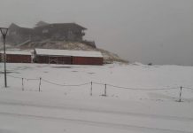 Iarna s-a instalat la munte. A nins în Munții Maramureșului