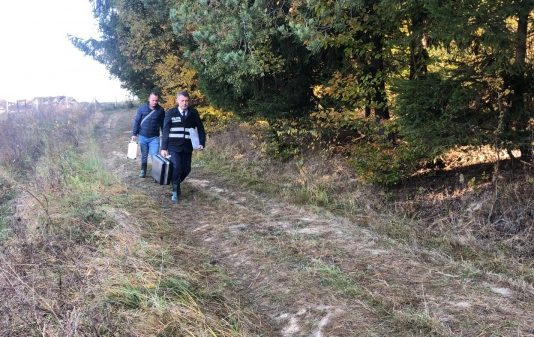 FOTO/VIDEO – IPOTEZĂ ȘOC ÎN TRAGEDIA DIN LĂPUȘ: Anchetatorii iau în calcul varianta unei autoîmpușcări accidentale