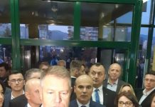 STEP BY STEP – INSIDER LA IOHANNIS – Baia Mare, cel mai păzit oraș din România. O zi. O zi la cinci ani. Dăncilă, care n-a vrut să mai vină în Maramureș, are motive de invidie! Cu cine a vorbit Iohannis în locul ei (VIDEO/FOTO)
