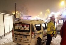 ÎNCĂ UNUL – Mașină de transport dializă, implicată într-un accident pe strada Oborului din Baia Mare (FOTO)