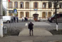 EXCLUSIV / LA UN PAS DE MOARTE – Două fetițe și o femeie au scăpat ca prin urechile acului dintr-un accident, în Șomcuta Mare (VIDEO/FOTO)