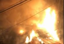 VIDEO – 8 persoane, printre care și un bebeluș, salvați din incendiu de doi maramureșeni din Repedea!