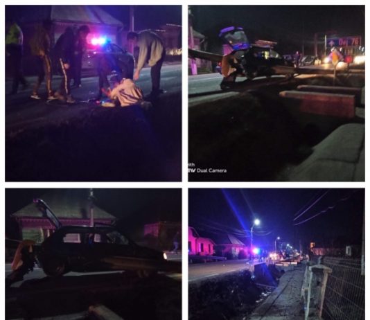 EXCLUSIV FOTO/VIDEO: Urmărit de poliție din Recea, un șofer s-a înfipt cu mașina într-un parapet metalic din Satulung. Pasagerul din spate aruncat prin haion pe carosabil (ACTUALIZARE 2)