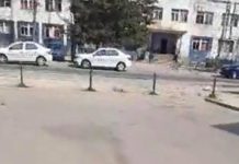 ÎȘI BAT JOC DE ROMÂNIA: Țiganilor de la Cuprom li se rupe de Ordonanța Militară. Au intervenit jandarmii, poliția și armata (FOTO/VIDEO)