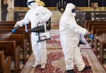 În caz de deces de coronavirus în România, doar două rude pot vedea cadavrul, sicriul va rămâne închis