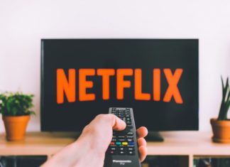 Uniunea Europeană cere Netflix să nu mai emită HD. Internetul ar putea fi afectat din cauza fluxului uriaș