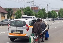 FOTO CITITORI: ÎN ATENȚIA AUTORITĂȚILOR – ”Rechin” cu mașina instituției pe ruta Baia Mare – Târgu Lăpuș (ACTUALIZARE)