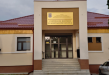 EXCLUSIV / PE SURSE / LUARE DE MITĂ: ŞASE DIN NOUĂ POLIŢIŞTI DE LA RUTIERA MARAMUREŞ ŞI-AU PETRECUT NOAPTEA ÎN AREST