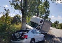 Galerie foto/video: Accident în zona benzinăriei de la Stejarul