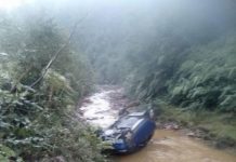 FOTO CITITORI – ACCIDENT: A plonjat cu mașina în pârâul Băiuț