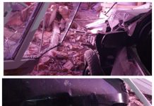 EXCLUSIV VIDEO: Dupa ce a chefuit la majoratul fiului unui preot, odrasla unui funcționar public s-a urcat la volan și s-a oprit cu mașina printre rafturile unui magazin din Ciocotiș