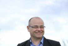 Vasile Mih, directorul Colegiului Național „Dragoș-Vodă” din Sighet, a decedat în această dimineață, fiind infectat cu COVID-19