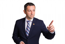 Deputat Adrian Todoran: Școlile din zonele neafectate trebuie lăsate deschise