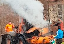 FOTO/VIDEO: O volă a SC Drusal a luat foc lângă cariera Limpedea din Ferneziu