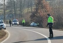 ACCIDENT ÎN MARAMUREȘ – O șoferiță de 20 de ani a zburat cu mașina în decor din cauza vitezei