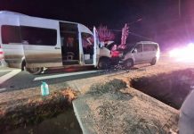 FOTO / VIDEO – IMPACT DEVASTATOR DN1C: 7 adulți și 3 copii răniți după ce două autovehicule s-au ciocnit în Valea Chioarului