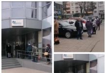 VIDEO EXCLUSIV: UN SINGUR GHIȘEU DESCHIS LA ELECTRICA. 30 DE OAMENI AȘTEAPTĂ ÎN STRADĂ PENTRU A CERE EXPLICAȚII ÎNAINTE DE A-ȘI PLĂTI FACTURILE PENTRU CURENT