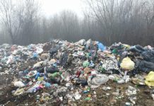 UN NOU EPISOD AL MIZERIILOR MARAMUREȘENE! PREȘEDINTELE IONEL BOGDAN FACE O GROAPĂ DE GUNOI TEMPORARĂ ÎN ȚARA CHIOARULUI. ȘOMCUTA MARE “CĂȘTIGĂ” TOATE GUNOAIELE JUDEȚULUI! TEMPORAR PE 3 ANI!