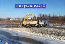 FOTO: Peste 700 tone de pietriş şi nisip ridicate de poliţiştii maramureşeni