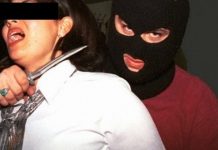 JAF ÎN BAIA MARE / ACTUALIZARE: Un bărbat cu cagulă a pus cuţitul la gâtul angajatei unei case de pariuri