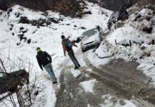 FOTO/VIDEO: STRĂZILE DE MUNTE DIN BORȘA – AVENTURĂ OFF-ROAD PENTRU ȘOFERI