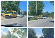 FOTO EXCLUSIV: Microbuzul şcolar din Bârsana, lovit de o maşină. 10 elevi au scăpat teferi