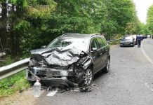FOTO – Impact groaznic între două mașini pe DJ184 la Cavnic – actualizare