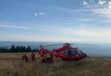 FOTO / VIDEO – INTERVINE SALVAMONT MARAMUREŞ: Alergător montan, accidentat la coloană în timpul unui antrenament pe Vf. Mogoşa