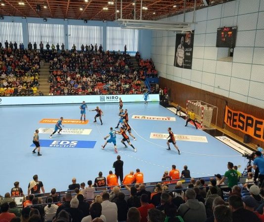 CS Minaur Baia Mare și CSM Constanța vor juca cu trofeul pe masă