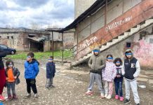 Generozitate în acțiune: Clubul Rotary Baia Mare 2005 oferă ajutor pentru șapte familii din Baia Sprie