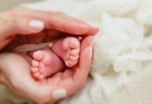 Spitalul Județean de Urgență “Dr. Constantin Opriș” demarează noi cursuri în cadrul campaniei “Școala Mamei”. Când şi unde au loc următoarele cursuri