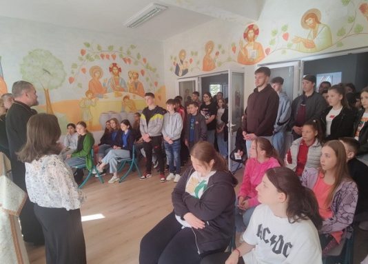 15 elevi din Eparhia greco-catolică de Maramureş s-au calificat la Olimpiada națională de religie catolică