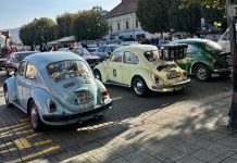 ”Retro Parada Primăverii”, în Piața Libertății din Baia Mare