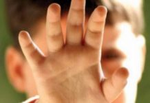 O băimăreancă a fost agresată de soț. Și un copil ar fi fost bătut. Bărbatul a fost reținut pentru 24 de ore