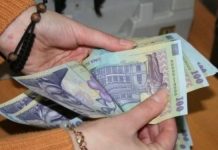 Femeie arestată preventiv după ce a furat o sumă de bani din casa unui bărbat din Recea