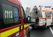 Impact între două autoturisme pe strada Mărgeanului. Unul dintre șoferi a ajuns la spital