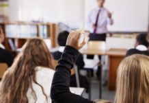 Reformă în educație. Se elimină din programă materii fundamentale
